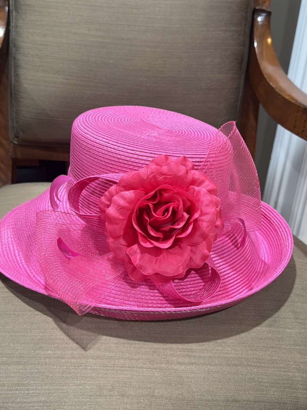 Echo Bright Pink Wide-Brim Floral Dress Hat